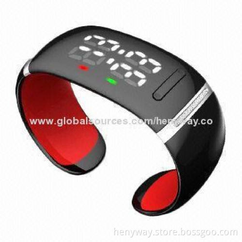 Bluetooth Bracelet with Low-consumption Operating Mode and High-speed Operating Mode